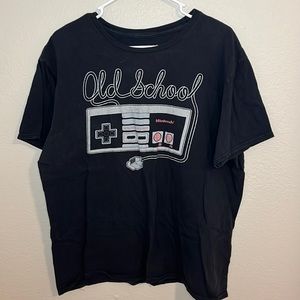 NINTENDO ‘Old School’ Men’s Black Graphic Tee Shirt